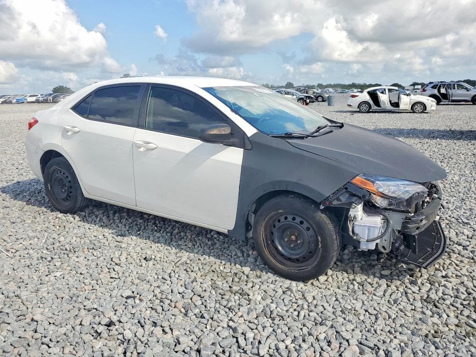 2019 TOYOTA COROLLA LE 4