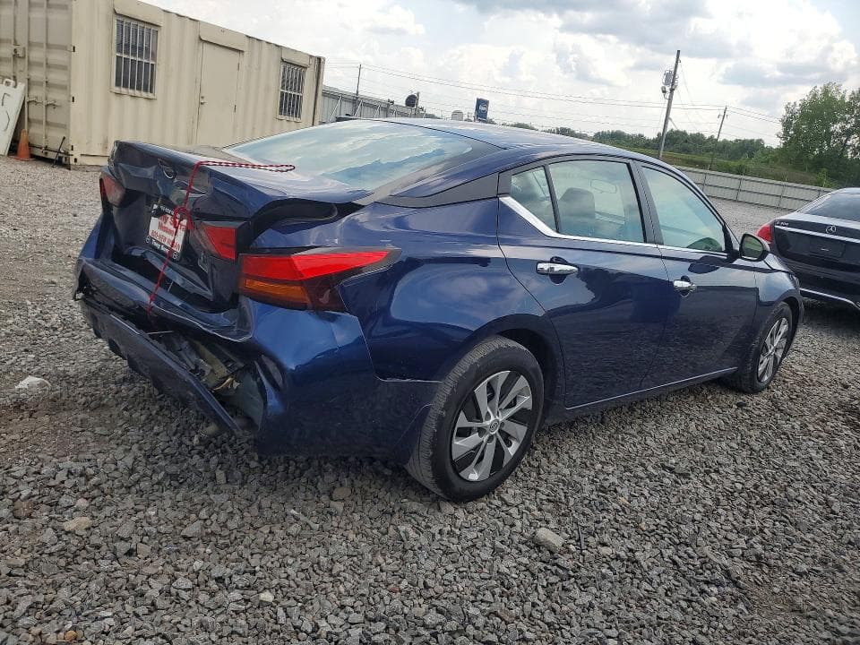 2024 NISSAN ALTIMA S 3