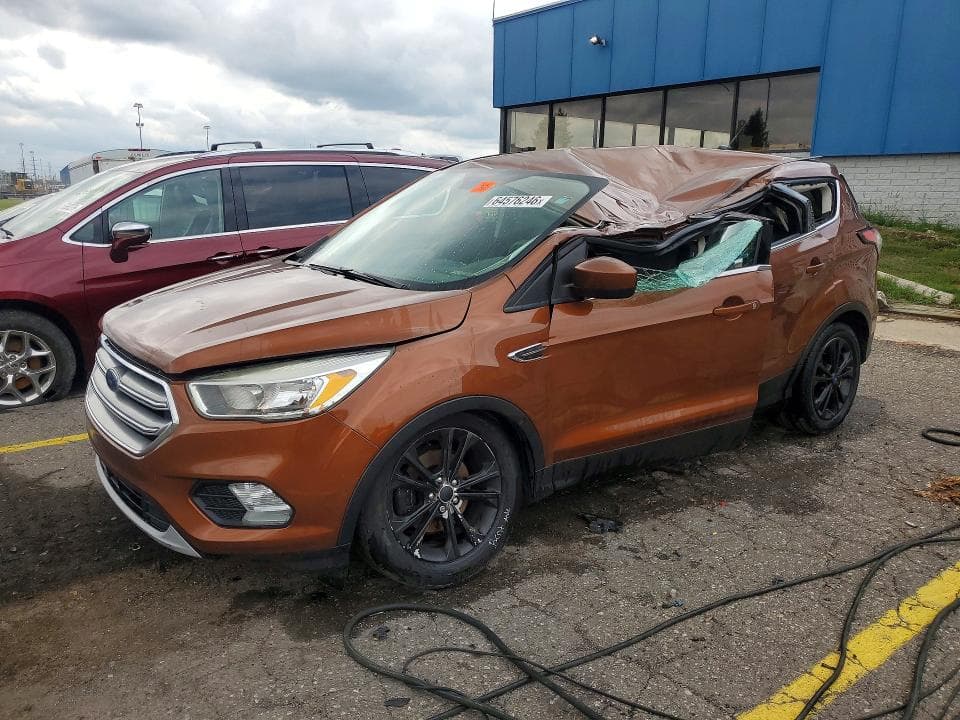 2017 FORD ESCAPE SE - 1