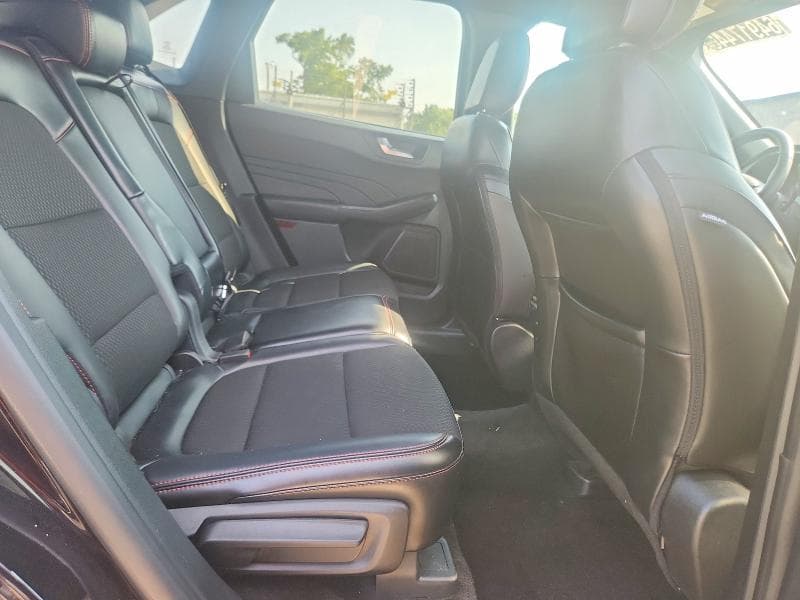2025 FORD ESCAPE ST LINE 11