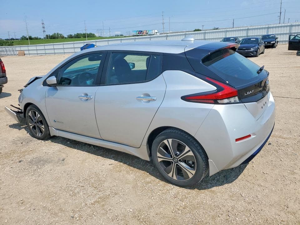 2018 NISSAN LEAF SV 2