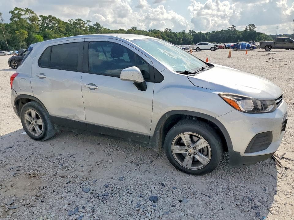 2020 CHEVROLET TRAX LS 4