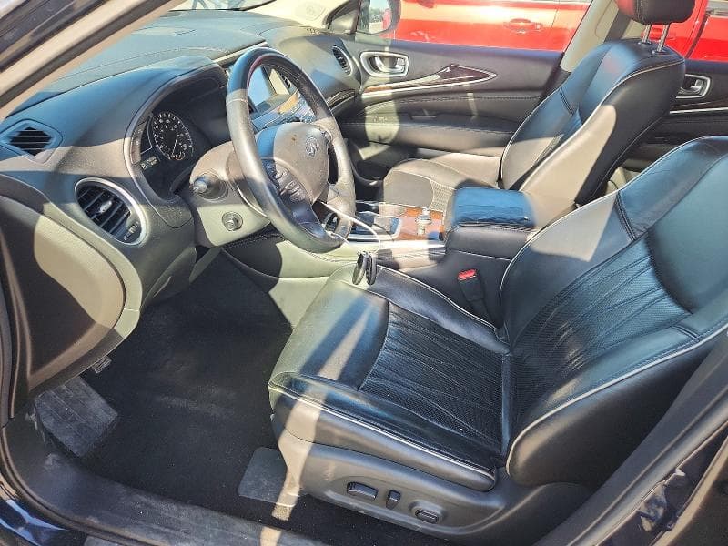 2017 INFINITI QX60 BASE 7