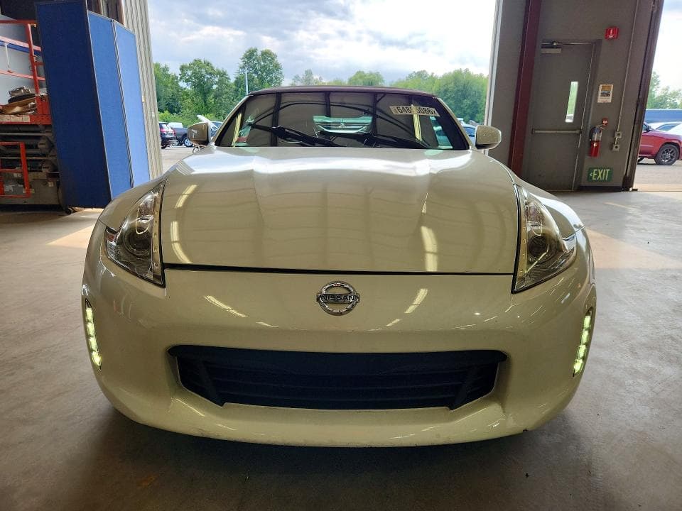 2017 NISSAN 370Z ROADSTER 5