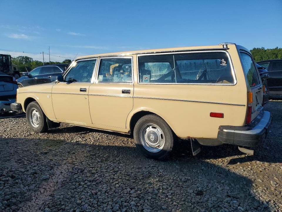 1978 VOLVO 245 2