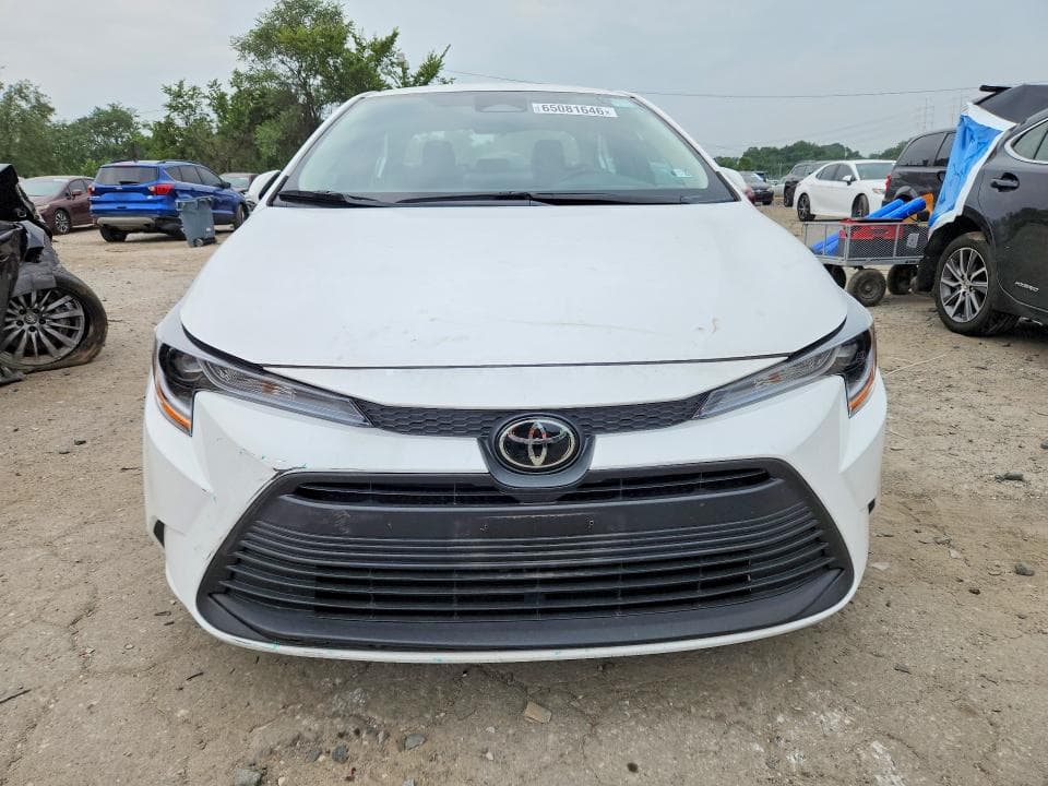 2025 TOYOTA COROLLA LE 5