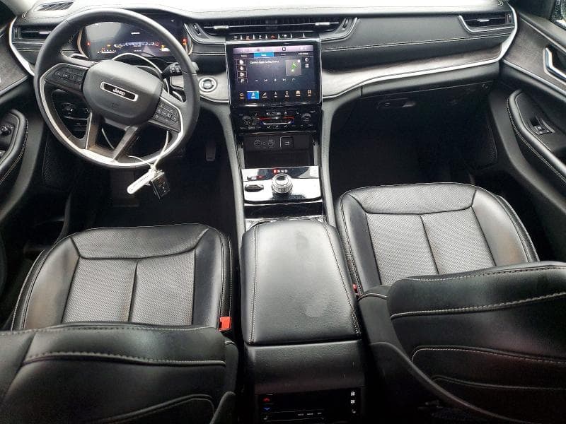 2023 JEEP GRAND CHEROKEE L LIMITED 8