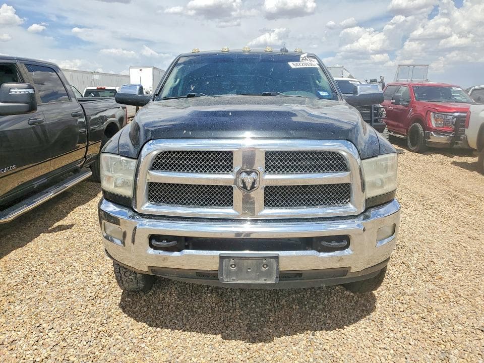 2018 RAM 3500 SLT 5
