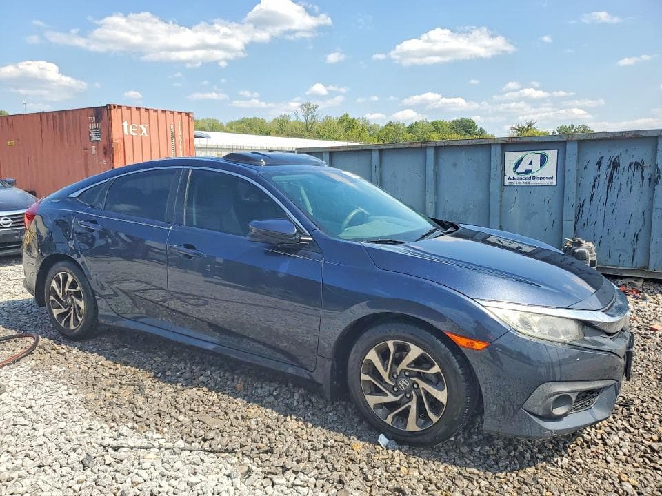 2017 HONDA CIVIC EX 4