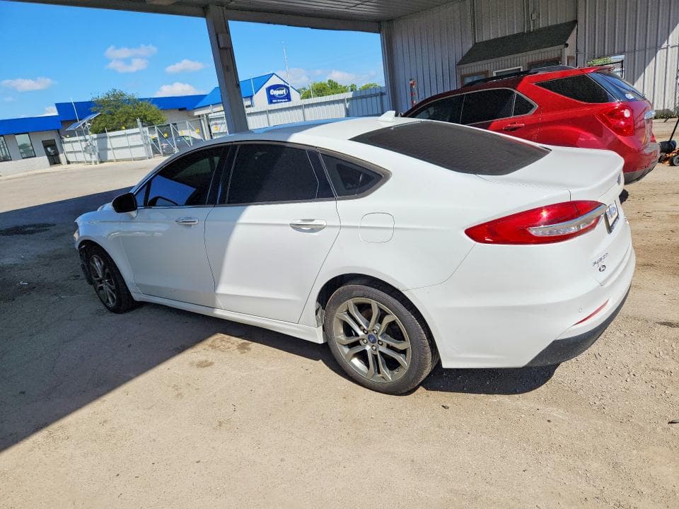 2019 FORD FUSION SEL 2