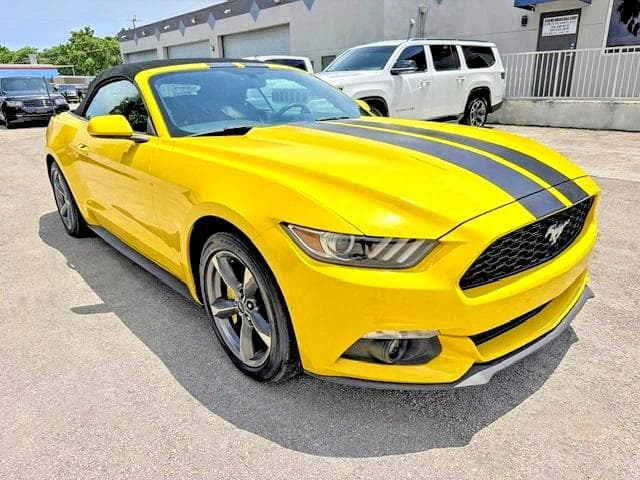 2017 FORD MUSTANG 4