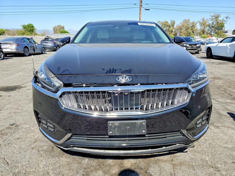 2017 KIA CADENZA LIMITED 5