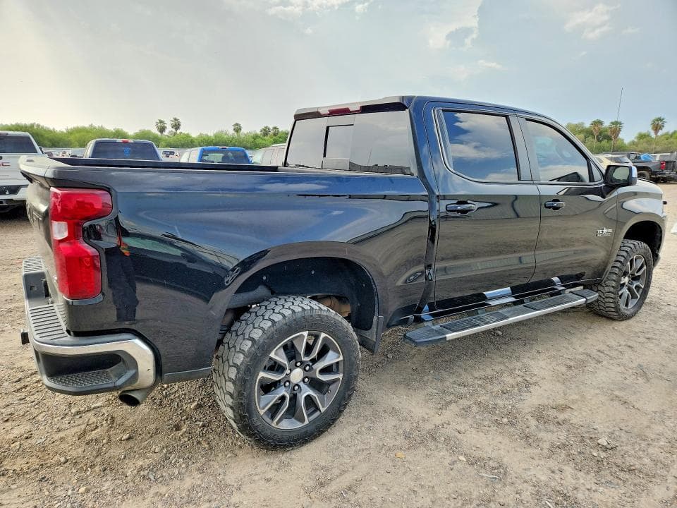 2019 CHEVROLET SILVERADO C1500 LT 3