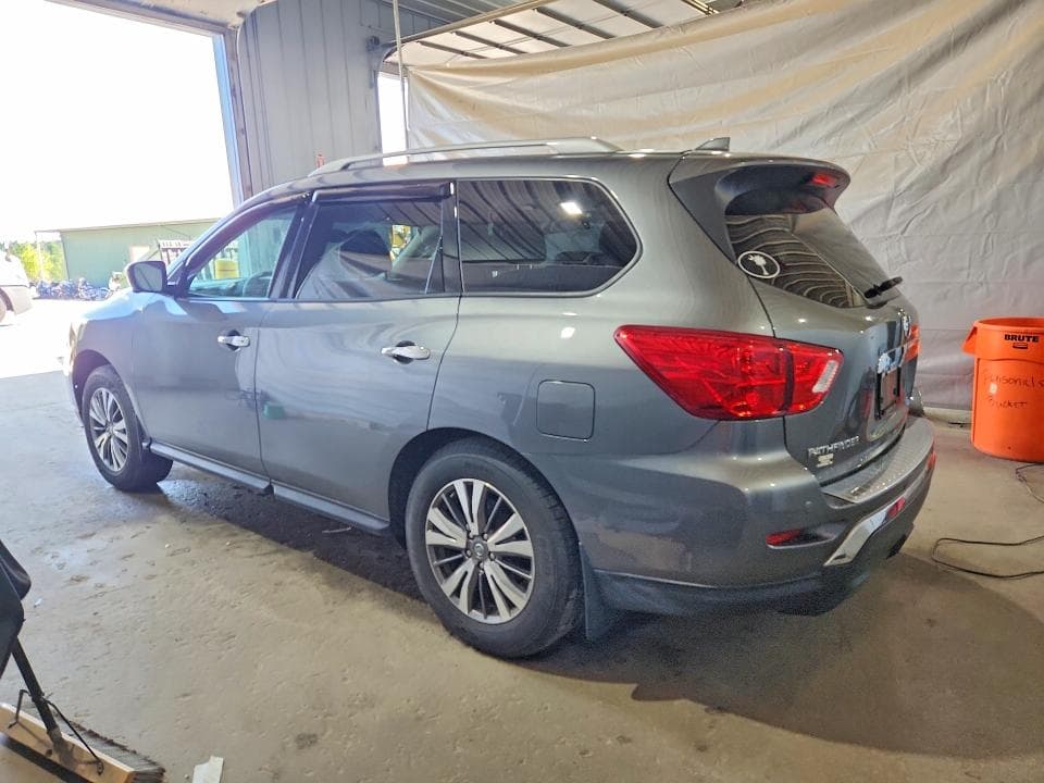 2019 NISSAN PATHFINDER SL 2