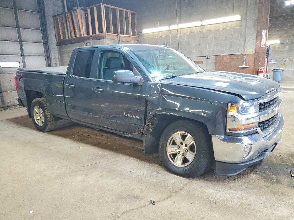 2017 CHEVROLET SILVERADO K1500 LT 4