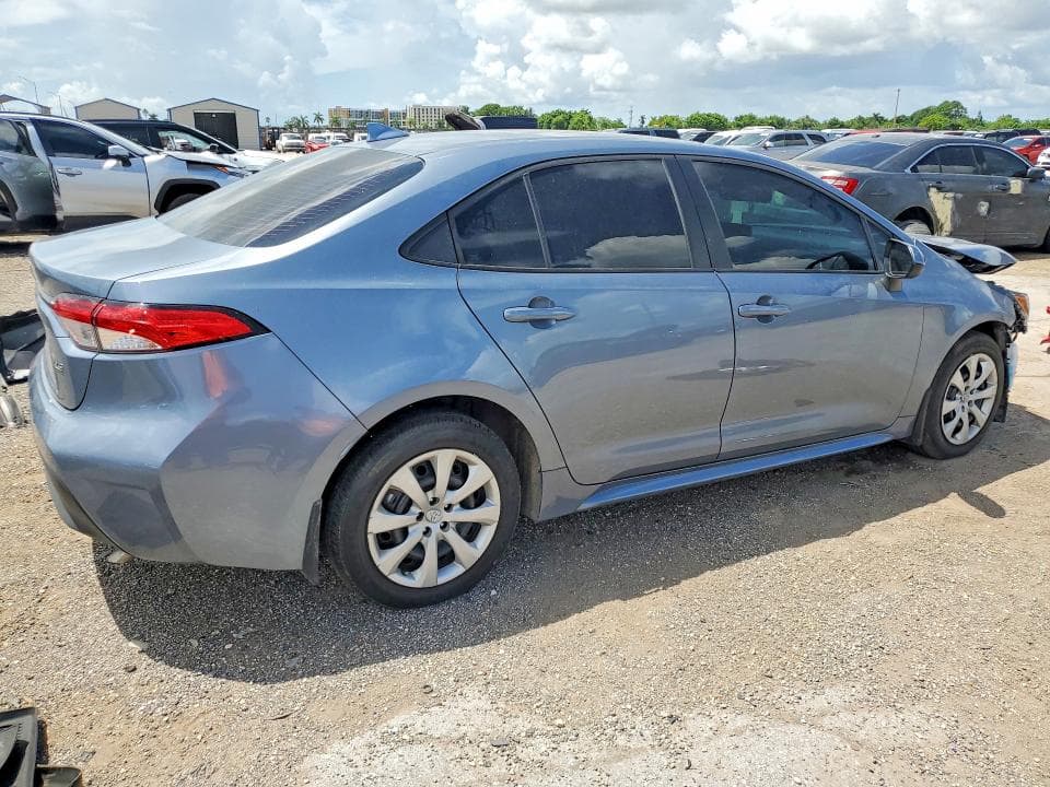 2025 TOYOTA COROLLA LE 3