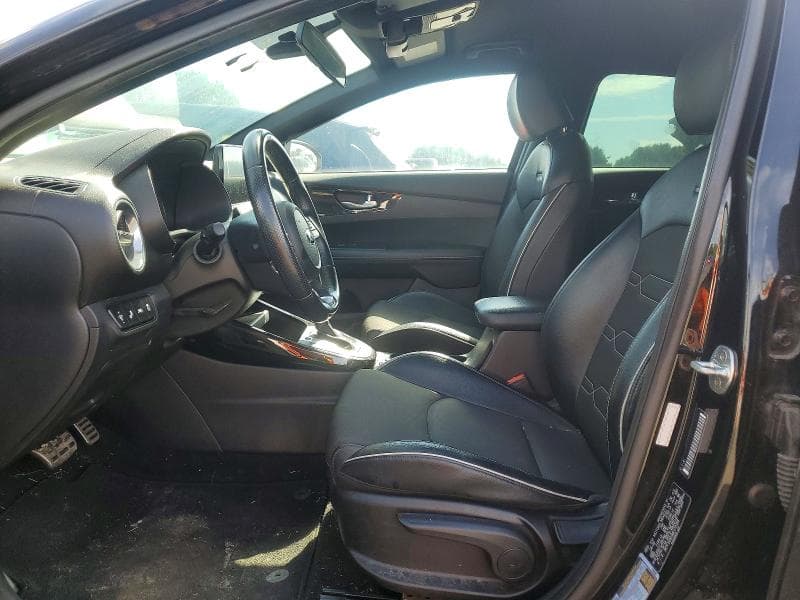 2021 KIA FORTE GT LINE 7