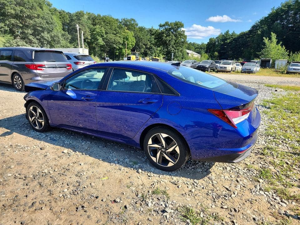 2023 HYUNDAI ELANTRA SEL 2