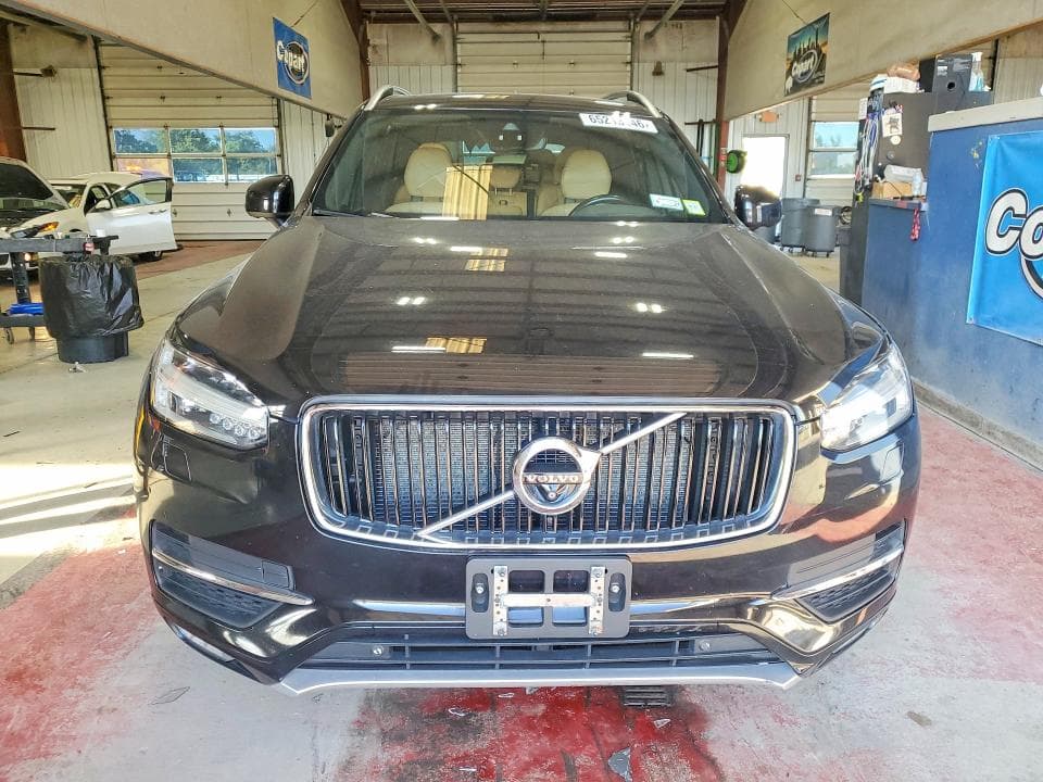 2017 VOLVO XC90 T6 5