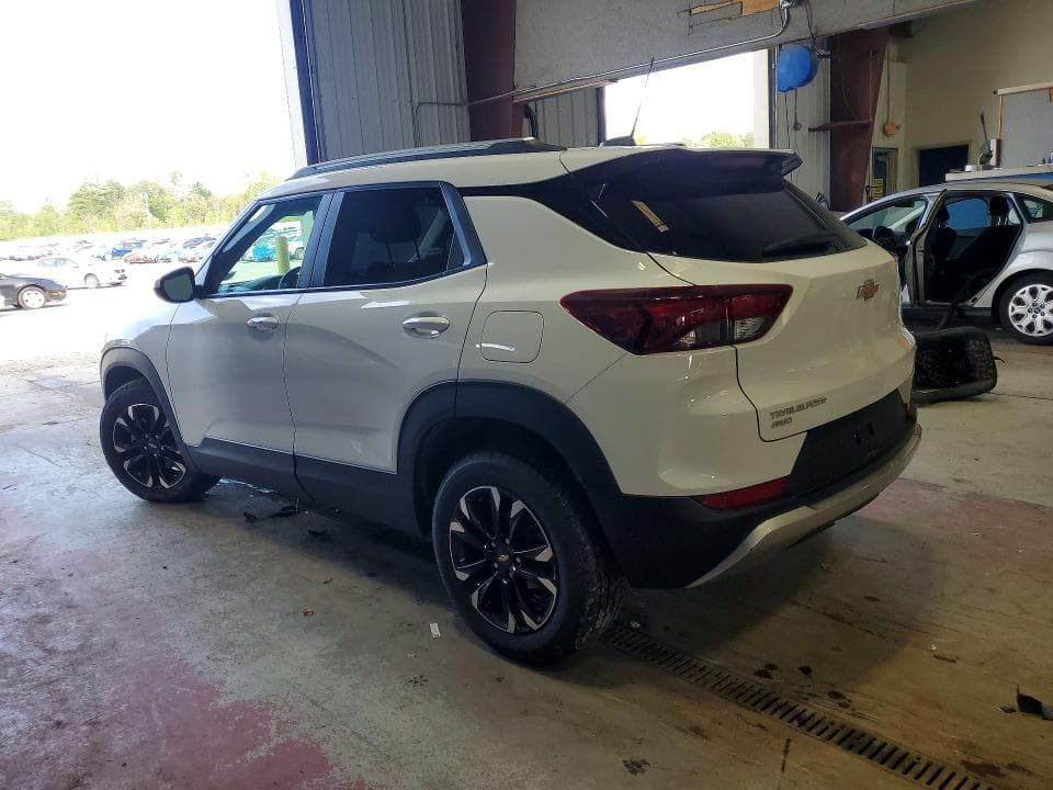 2023 CHEVROLET TRAILBLAZER LT 2