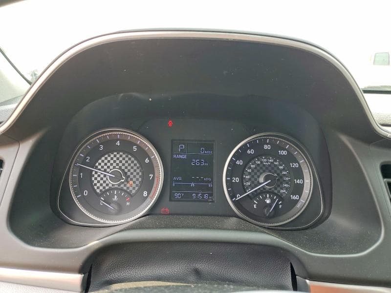 2019 HYUNDAI ELANTRA SE 9