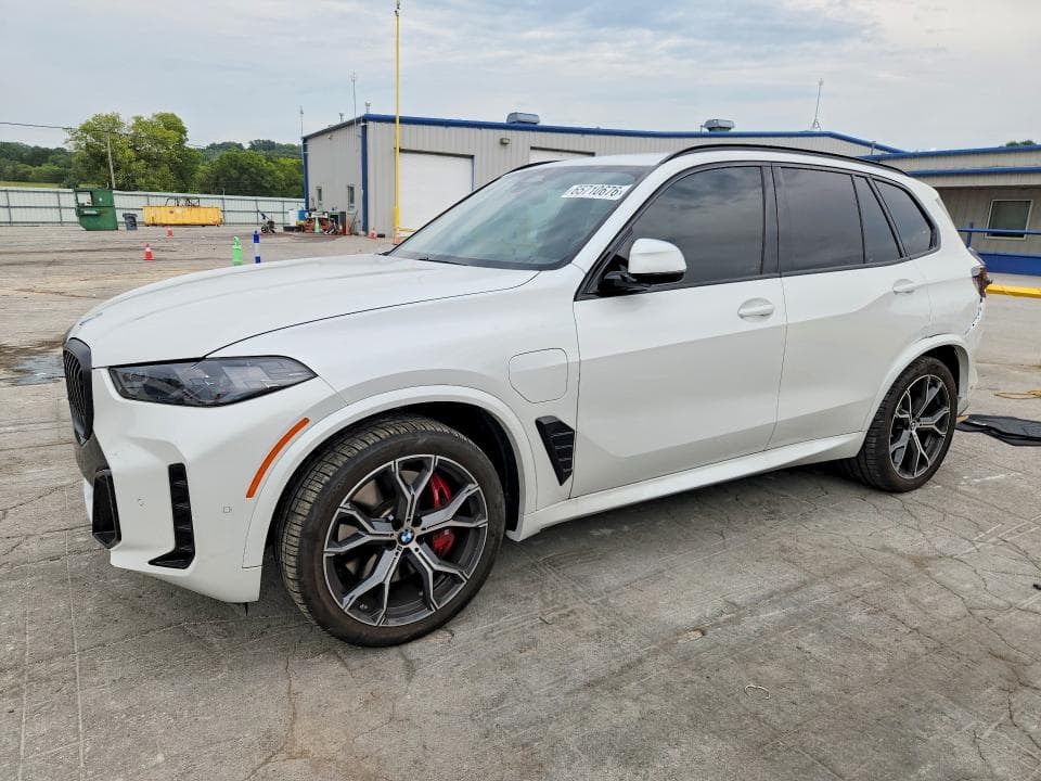 2026 BMW X5 XDRIVE50E - 1