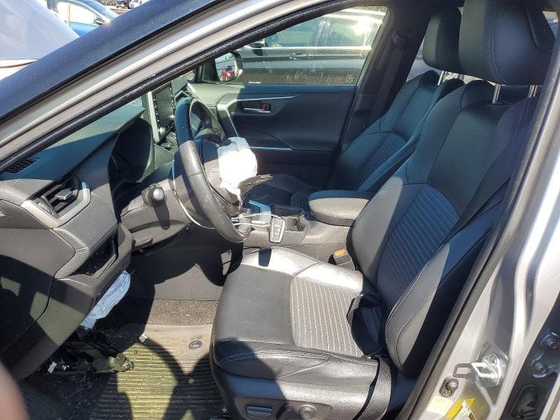 2020 TOYOTA RAV4 XSE 7