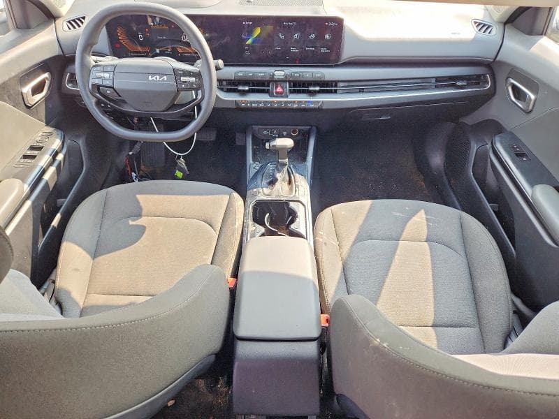 2025 KIA K4 LXS 8