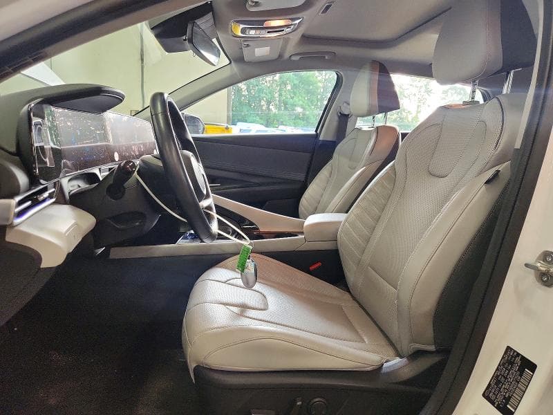 2024 HYUNDAI ELANTRA LIMITED 7