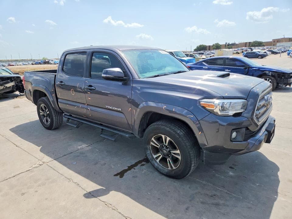 2017 TOYOTA TACOMA TRD SPORT 4