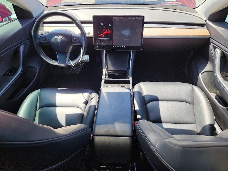 2018 TESLA MODEL 3 8
