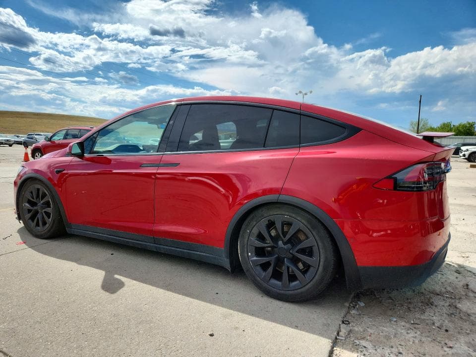 2021 TESLA MODEL X 2