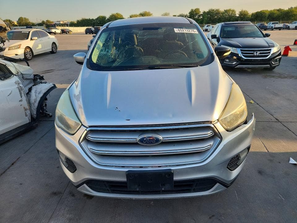 2017 FORD ESCAPE SE 5
