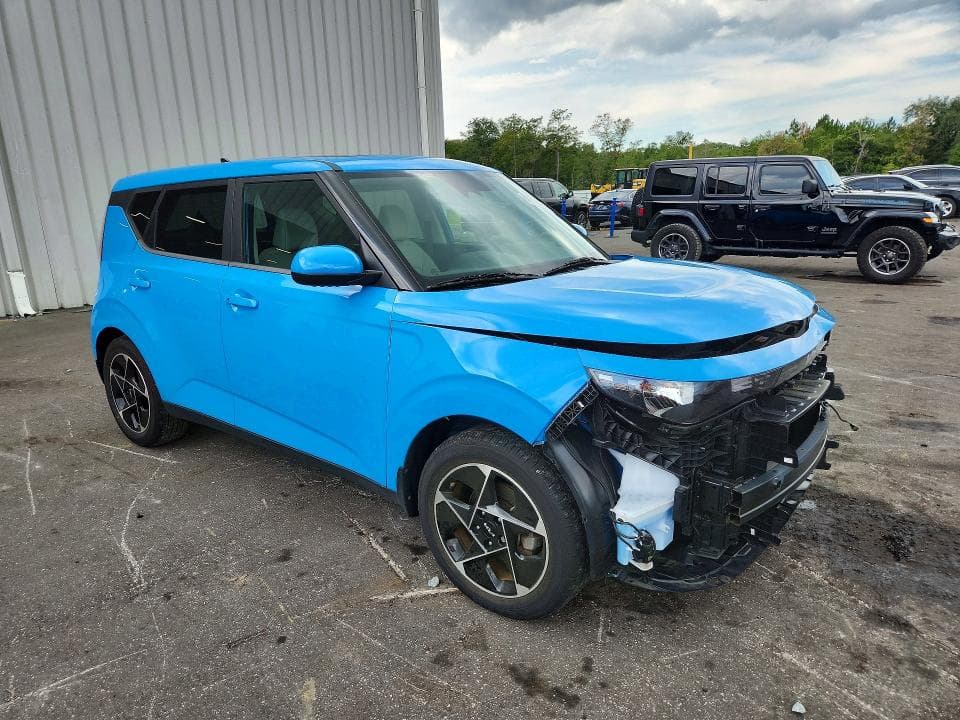 2023 KIA SOUL EX 4