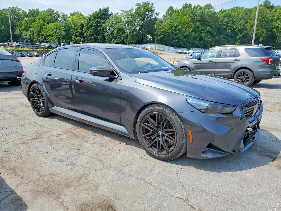 2026 BMW M5 4