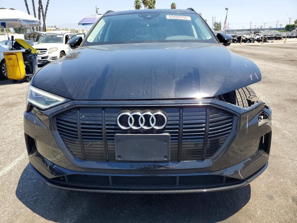 2021 AUDI E-TRON PREMIUM 5