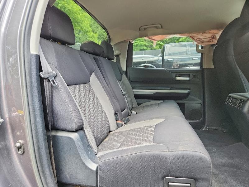 2019 TOYOTA TUNDRA SR5 10