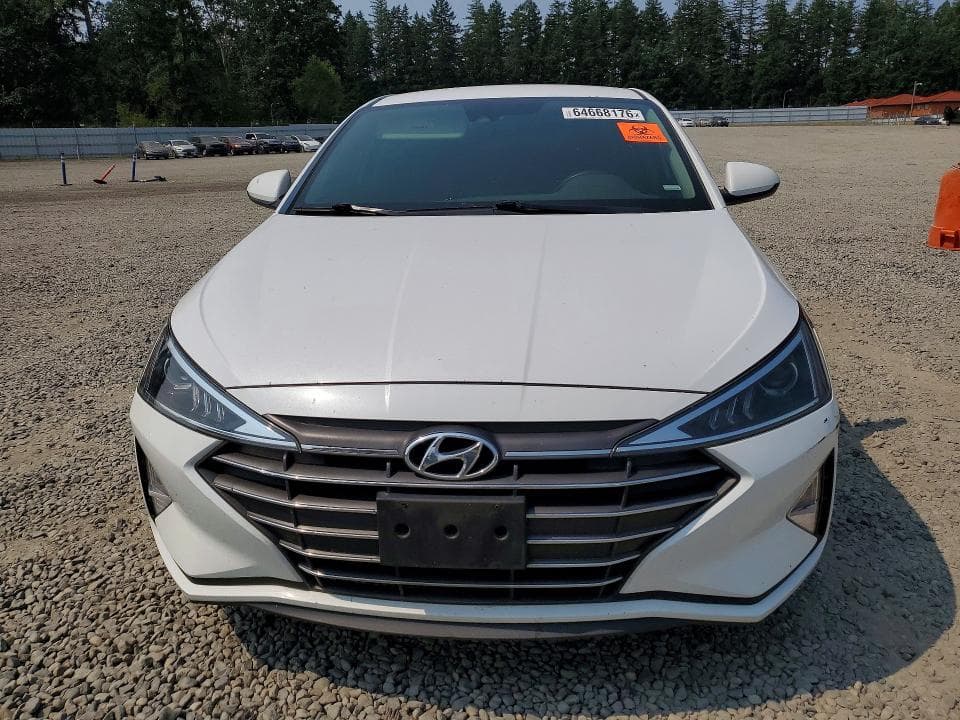 2020 HYUNDAI ELANTRA SEL 5