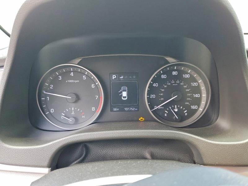 2018 HYUNDAI ELANTRA SEL 9