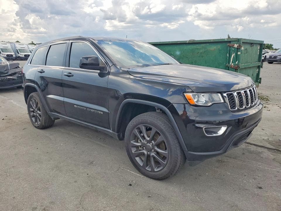 2022 JEEP GRAND CHEROKEE LAREDO E 4