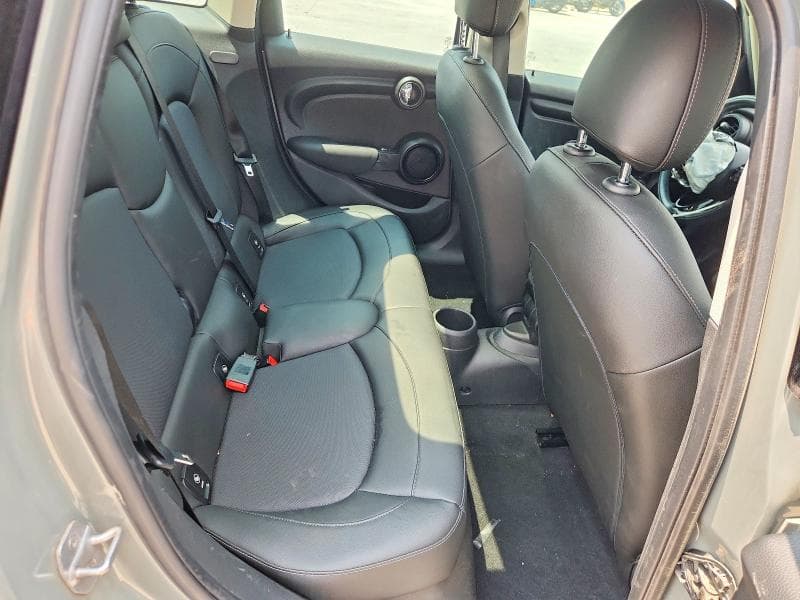 2019 MINI COOPER 10