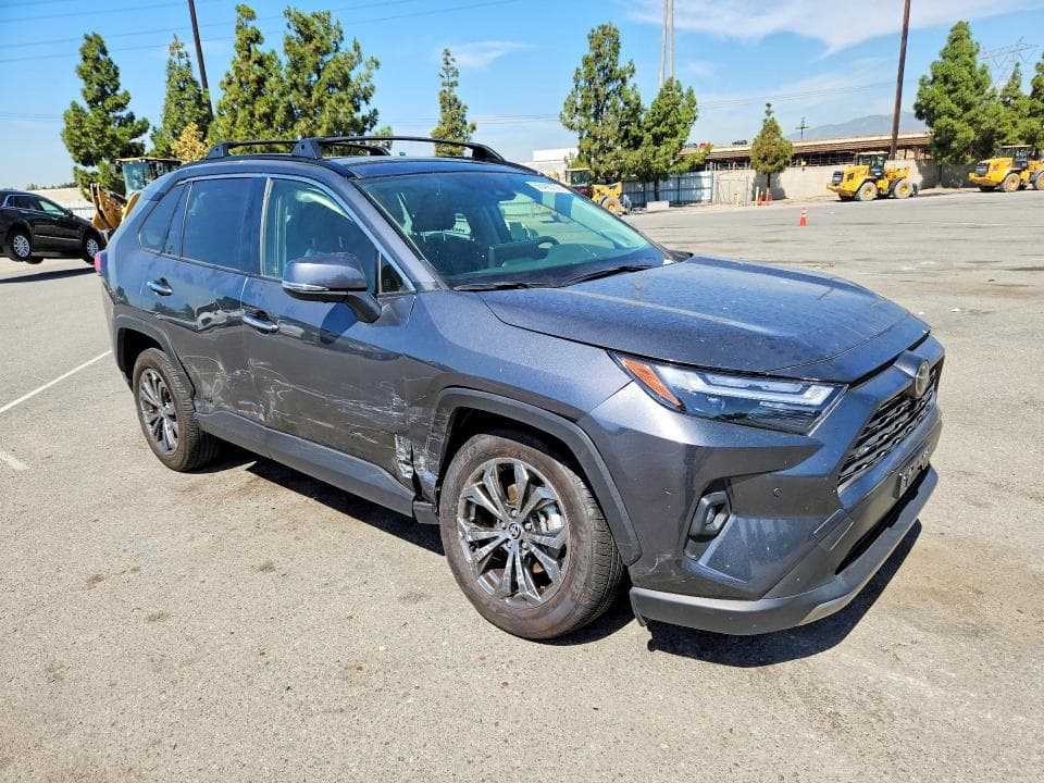 2025 TOYOTA RAV4 LIMITED 4