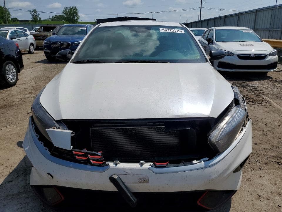 2023 KIA FORTE GT LINE 5