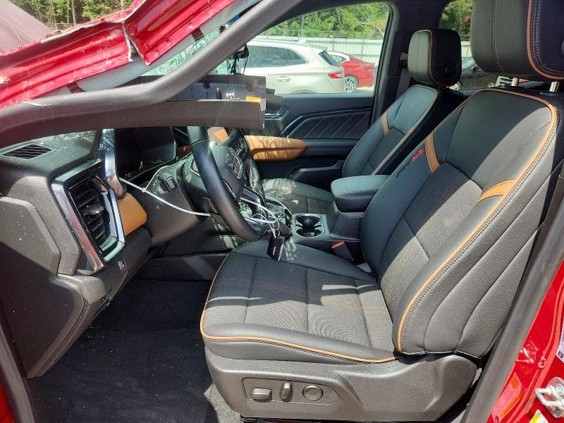 2026 GMC CANYON AT4 7