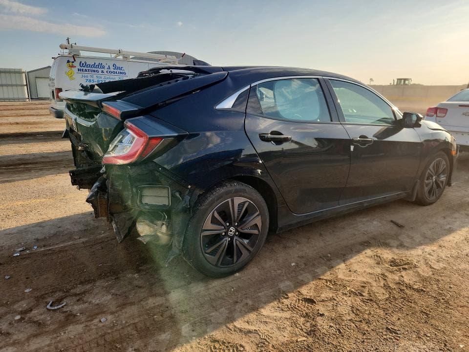 2018 HONDA CIVIC EXL 3