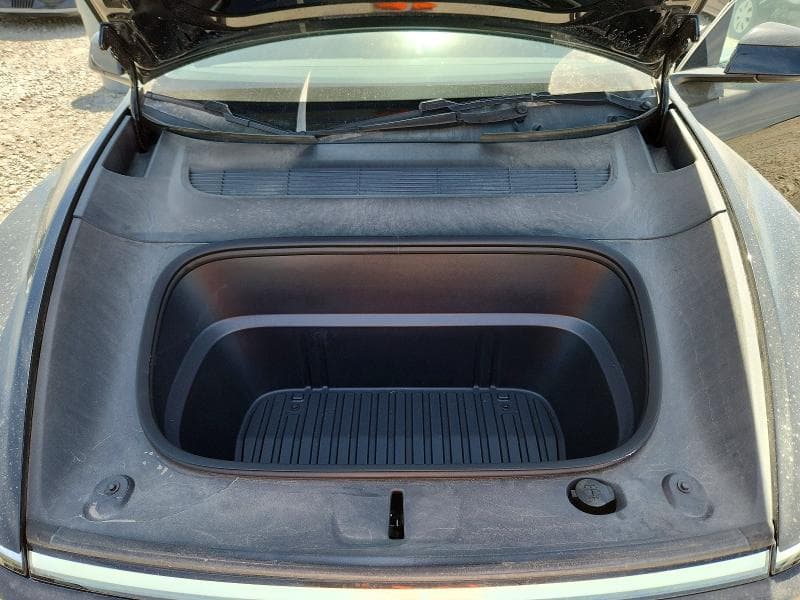 2026 TESLA MODEL Y 11
