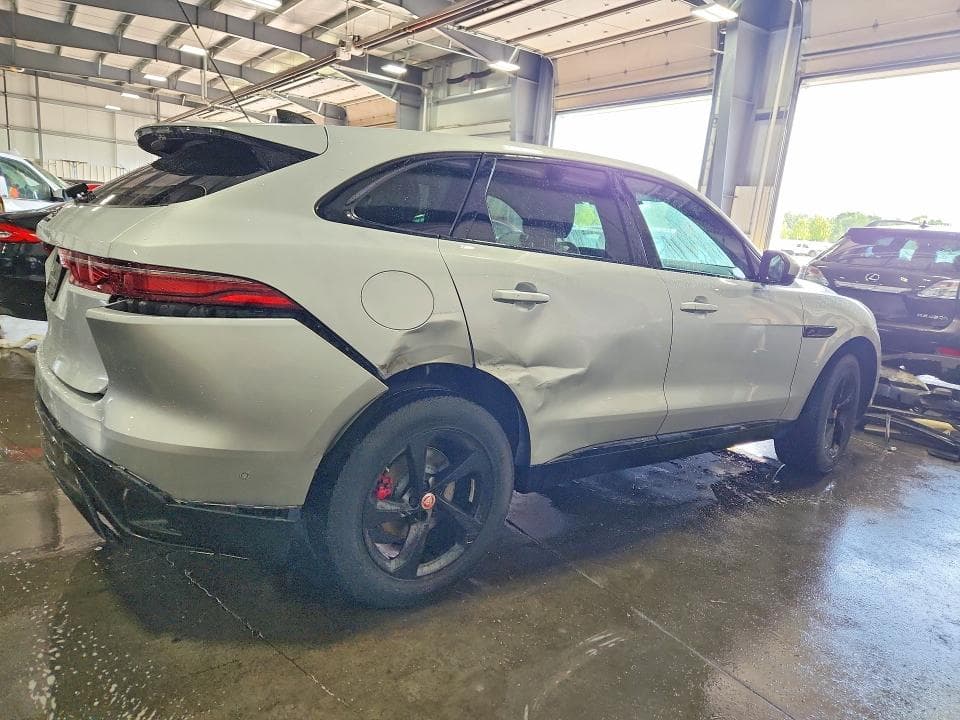 2021 JAGUAR F-PACE S 3