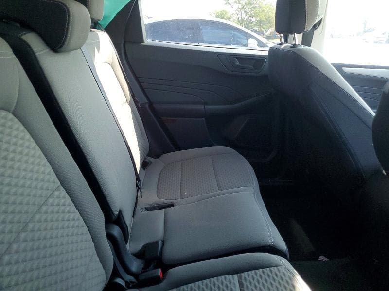 2022 FORD ESCAPE SE 11