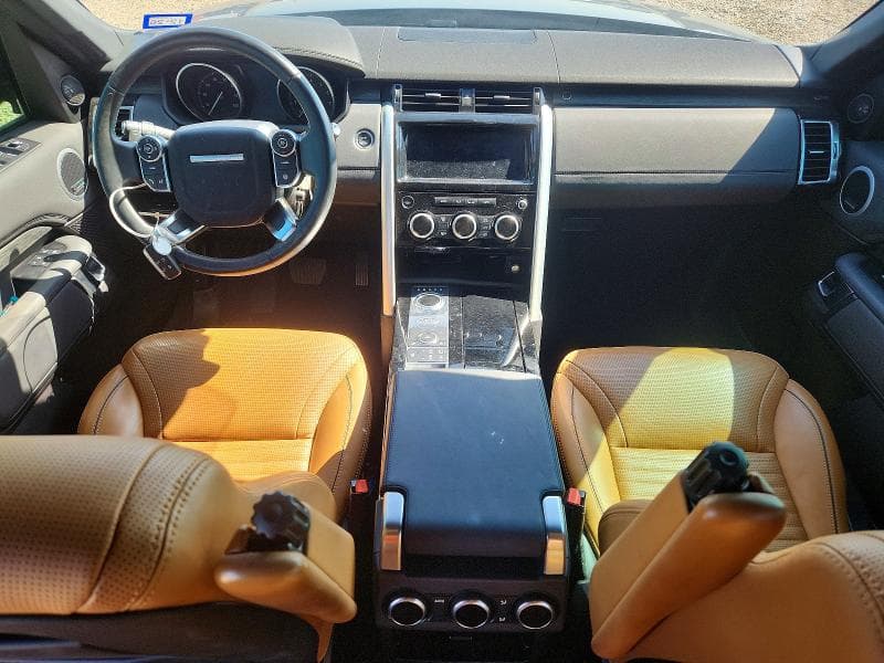 2017 LAND ROVER DISCOVERY HSE 8