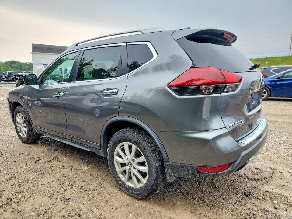 2017 NISSAN ROGUE SV 2